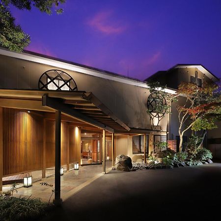 Marukyu Ryokan Изу Екстериор снимка